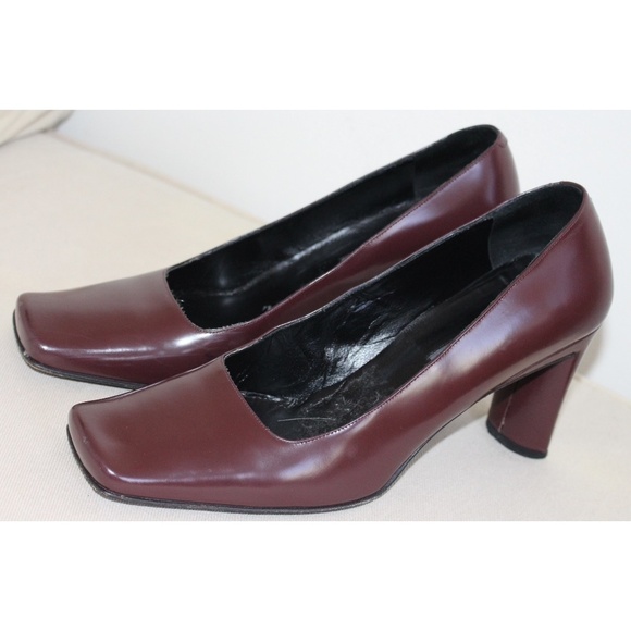 Paloma - Y2K Square Toe Pumps - Picture 1 of 7